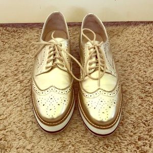 Gold Matte Emma Oxfords-Shellys London-Size 9/40